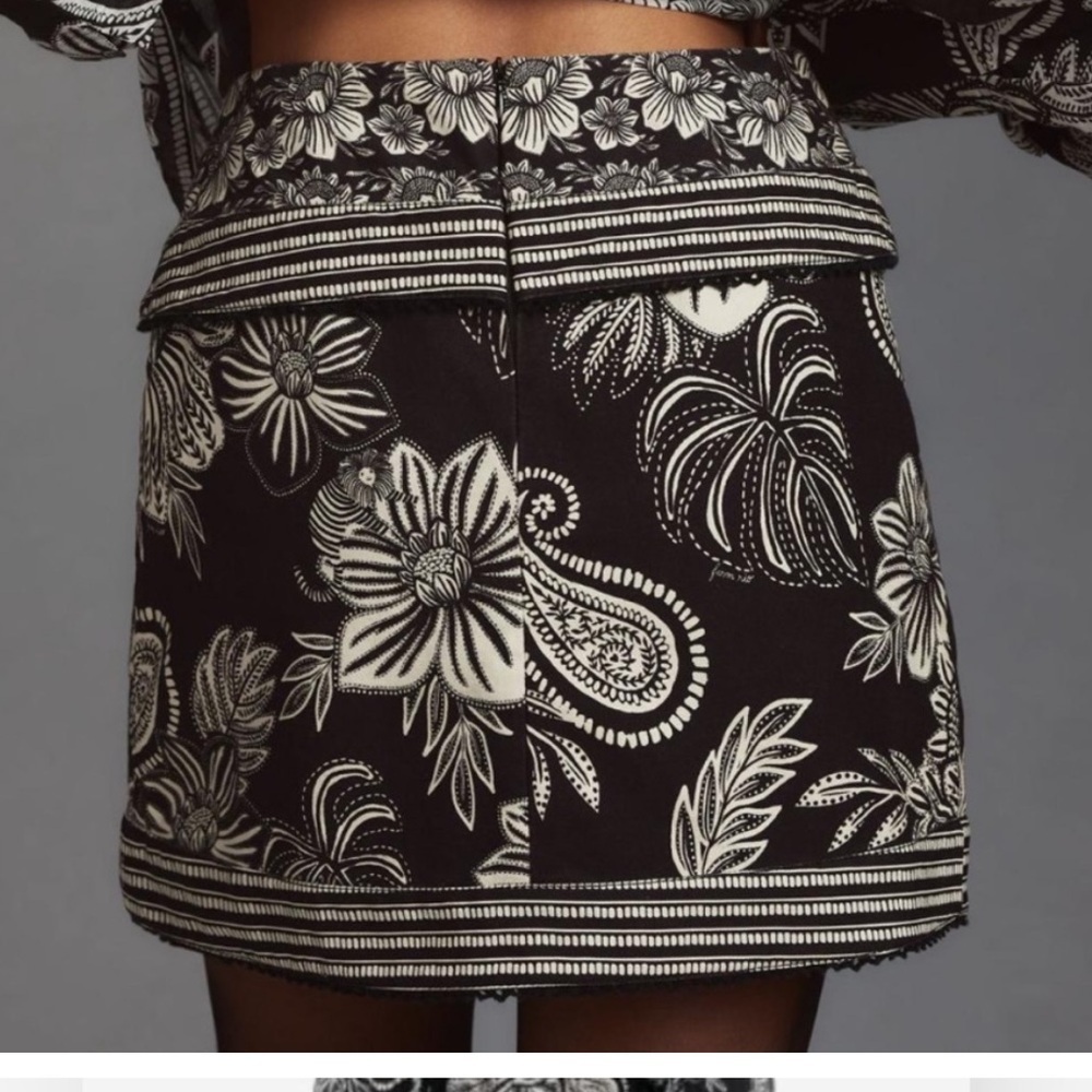 NEW ! FARM RIO PASLEY BLOOM SKIRT SIZE 24 
🚨NO DISCOUNT - Picture 12 of 16
